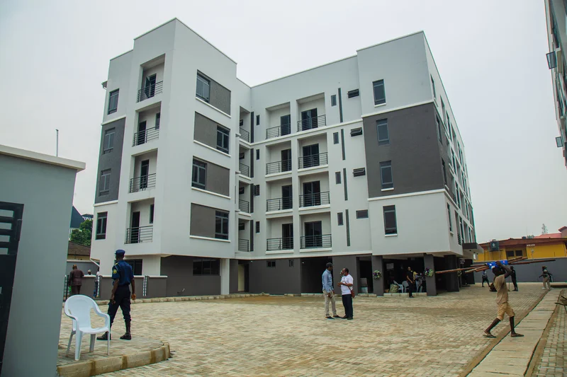 Oakside Mews